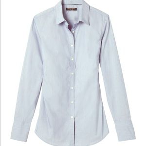 💙Banana Republic Button Up Shirt: Riley Fit💙